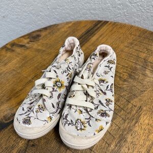 Time and Tru Floral Converse Style Casual Shoe